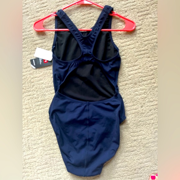 TYR Bathing Suit - Picture 2 of 8